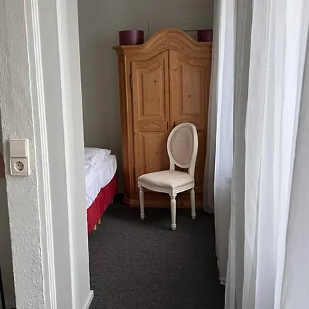 Seeglueck Haeusle - Charmantes Mit Innenhof In Zentraler Altstadtlage Von * Konstanz
