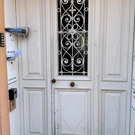 Seeglueck Haeusle - Charmantes Mit Innenhof In Zentraler Altstadtlage Von Κωνσταντία