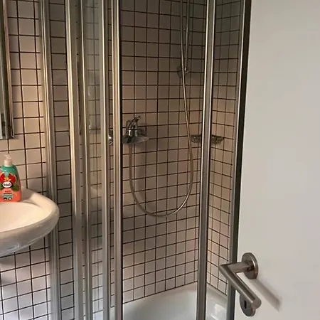 Seeglueck Haeusle - Charmantes Mit Innenhof In Zentraler Altstadtlage Von Appartamento Costanza